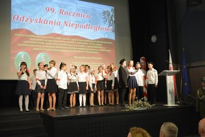 Występ dzieci ze Szkoły Podstawowej nr 1 w Kętrzynie 