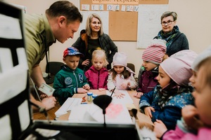 Dzieci i młodzież z wizytą w kętrzyńskich jednostkach Straży Granicznej 