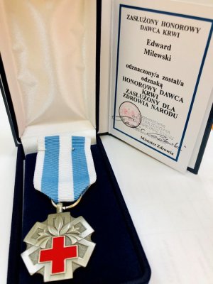 Zasłużony dla Zdrowia Narodu 