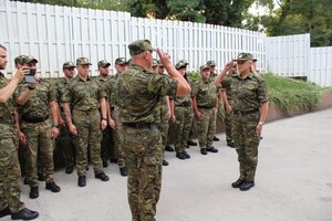 Skutecznie łączą teorie z praktyką 