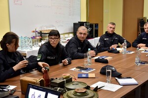 Mołdawska Policja szkoli się pod okiem minerów-pirotechników 