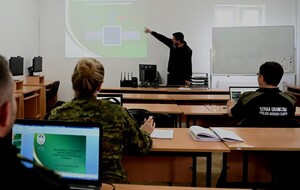 Szkolenie instruktorów prowadzących szkolenia w zakresie ochrony lotnictwa cywilnego 