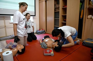 Ćwiczenia z pierwszej pomocy przedmedycznej 