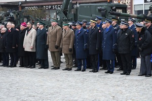 Uczestnicy wojewódzkich obchodów Święta Niepodległości w Nidzicy 