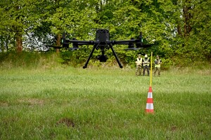 szkolenie z pilotowania  i obsługi dronów 