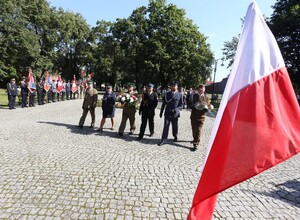 Złożenie kwiatów 