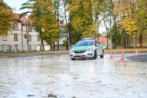 Pojazd na płycie poślizgowej 