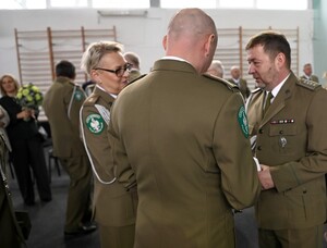 uroczyste pożegnanie funkcjonariuszy odchodzących na emeryturę 