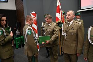 Wręczenie aktów mianowań w korpusie oficerskim 