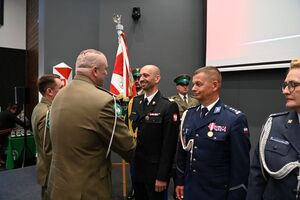Wręczenie medali okolicznościowych 