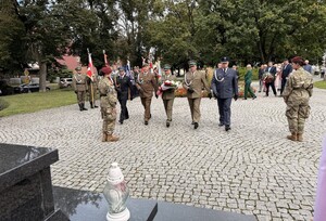 Złożenie kwiatów 