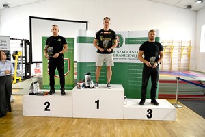 Laureaci zawodów na podium 
