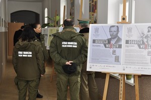 Wystawa poświęcona Żołnierzom Wyklętym w Bibliotece Centrum Szkolenia SG 