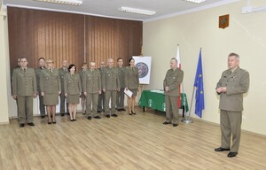 Uroczyste wręczenie świadectw absolwentom szkolenia w zakresie szkoły chorążych