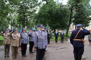 uroczystości na Polskim Cmentarzu Wojennym w Miednoje