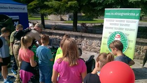 Prezentacja sprzętu pirotechnicznego podczas święta 20. Bartoszyckiej Brygady Zmechanizowanej 