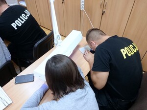 Wykładowcy Centrum Szkolenia Straży Granicznej szkolili kandydatów na policyjnych biegłych sądowych 